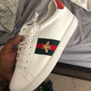 Men’s Gucci sneakers